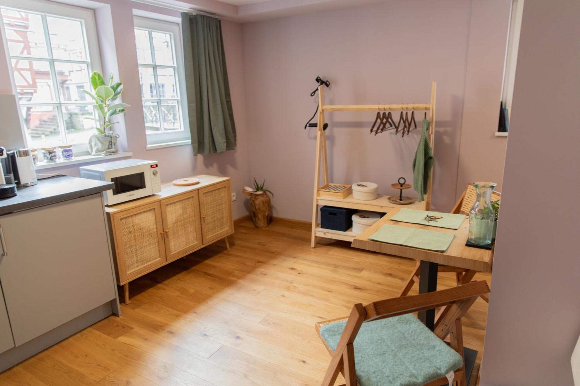 Altstadt Apartment Am Dom Wetzlar, 1 Zi, Kueche, Bad Mit Parkplatz Am Grundstueck Екстериор снимка