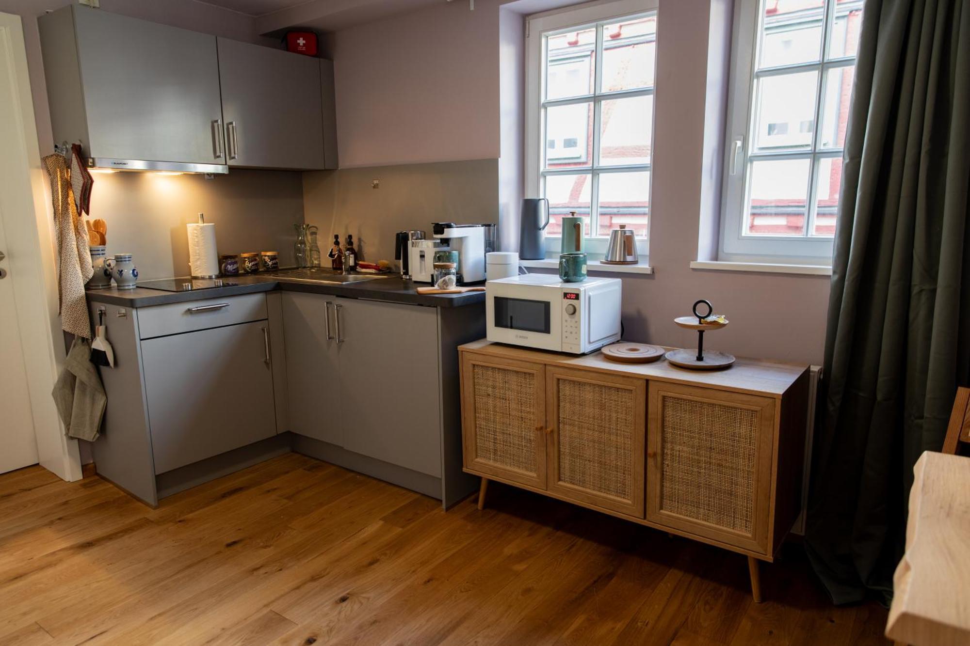 Altstadt Apartment Am Dom Wetzlar, 1 Zi, Kueche, Bad Mit Parkplatz Am Grundstueck Екстериор снимка